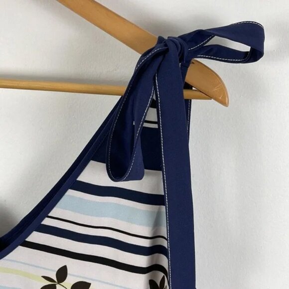 ✨3/$25✨ Guess Delta Bow Tie Floral Print Dress - XL - Picture 4 of 6